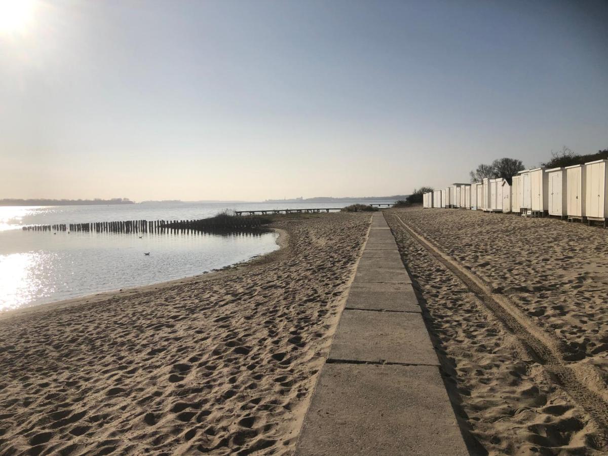 Dorpsdijk 49, Vrouwenpolder Vakantie Екстер'єр фото